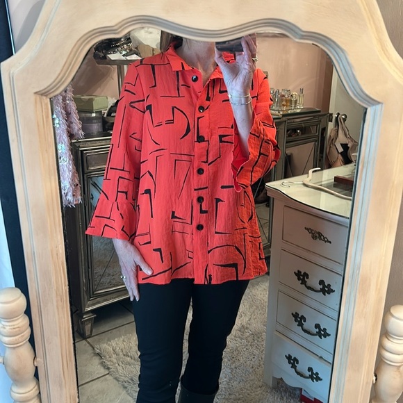 Ali Miles abstract top - Picture 2 of 15